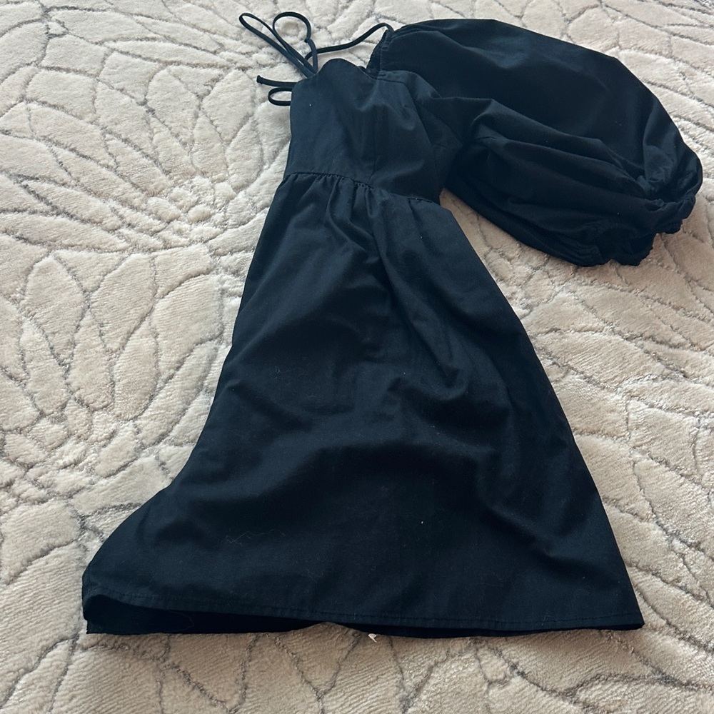 Abercrombie & Fitch Black Puff Sleeve Romper - Picture 12 of 12